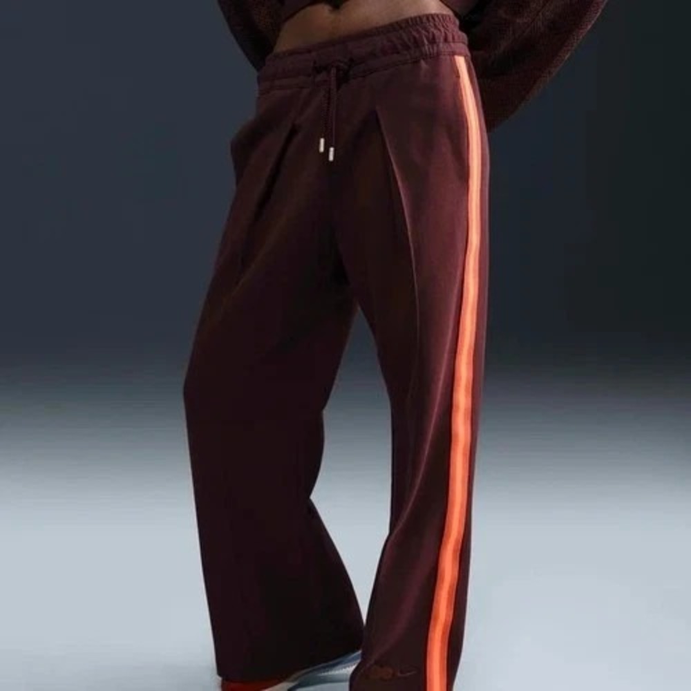 Nike Naomi Osaka Women's High-Waisted Loose Knit Trousers Burgundy Size‎ XS